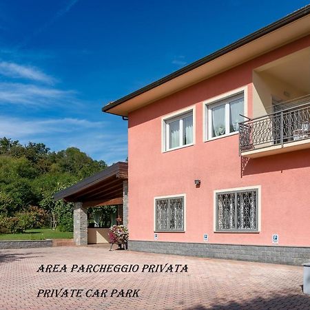 La Rosa Tra I Laghi B&B Meina Kültér fotó
